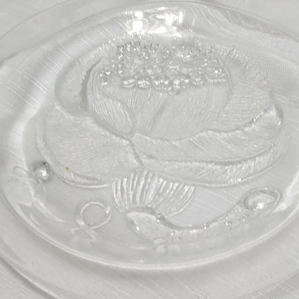 Vintage Lotus Floral Embossed Salad Dessert Plates 7.5